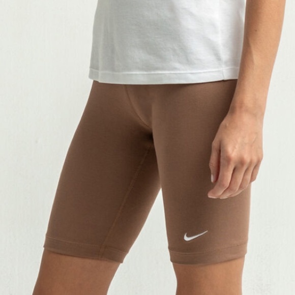 Nike Light Brown Set Medium Top/Small Bottom - Picture 3 of 8